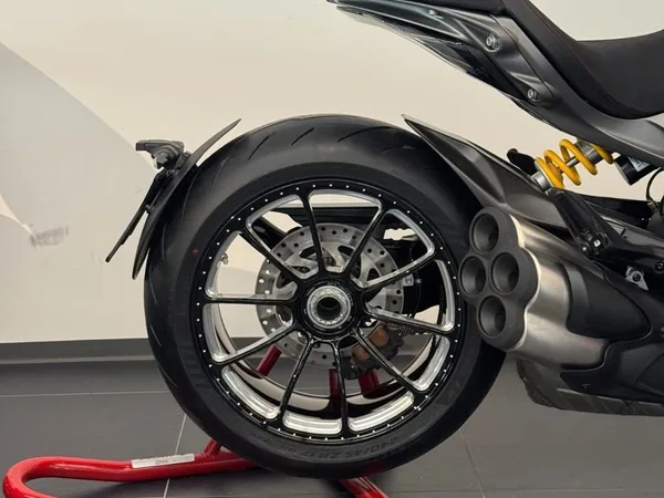 Ducati XDiavel V4