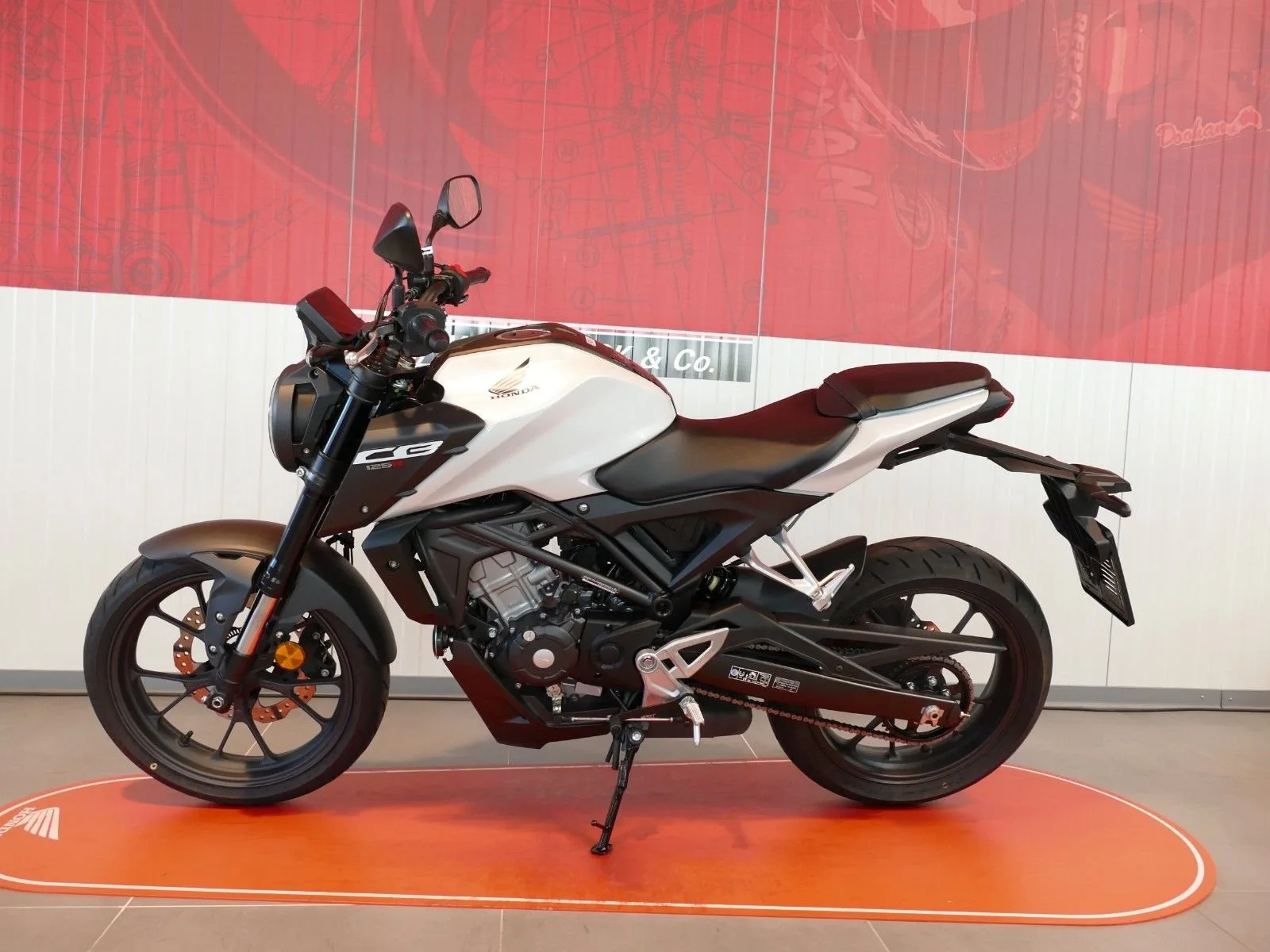 Honda CB125R