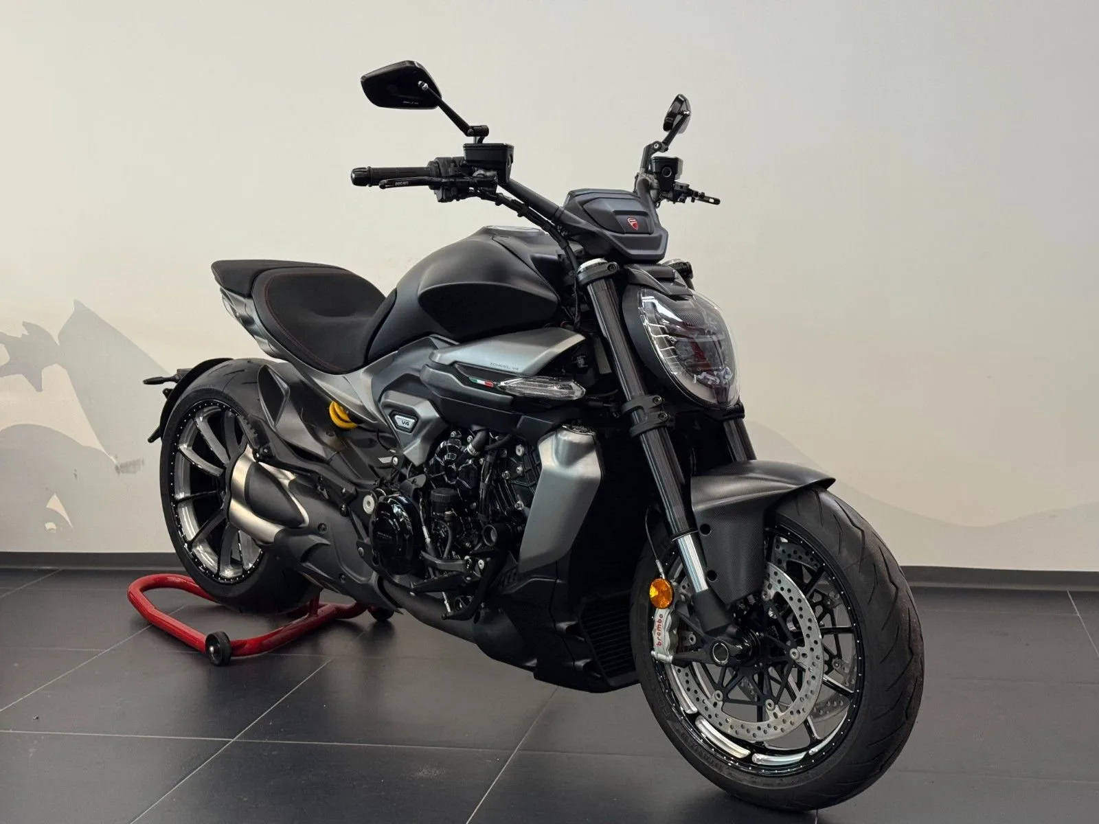 Ducati XDiavel V4