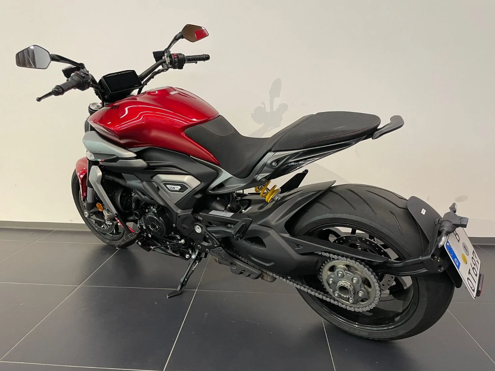 Ducati XDiavel V4