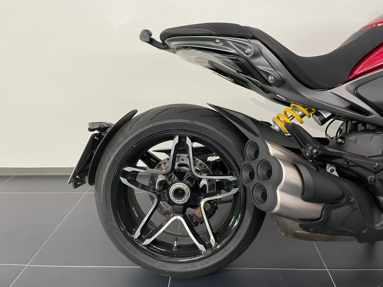 Ducati XDiavel V4