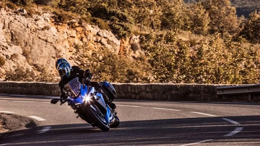 Suzuki GSX-S1000GT Travel Edition