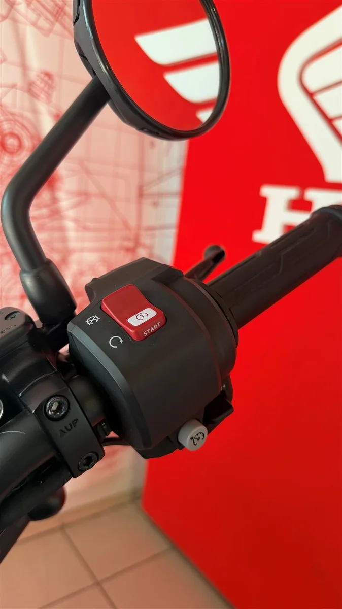 Honda CMX1100 Rebel