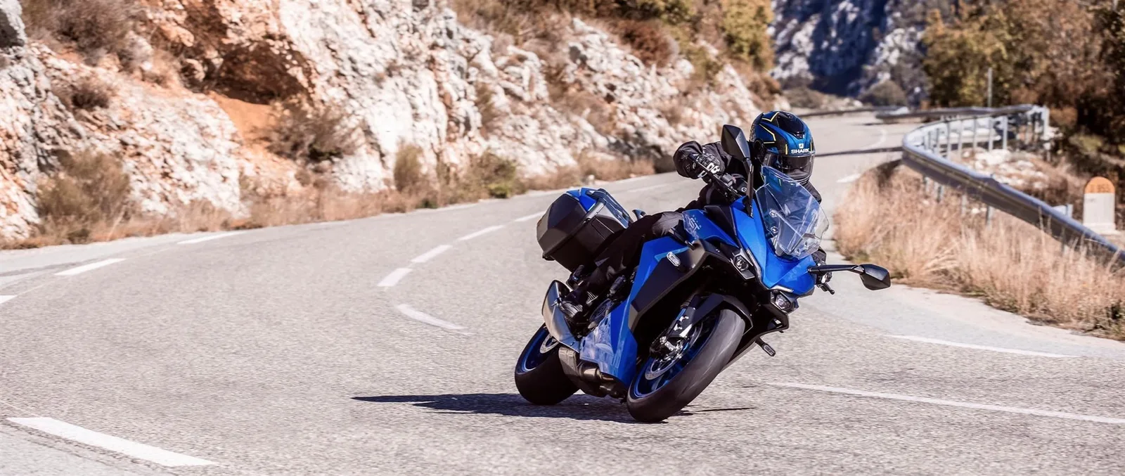 Suzuki GSX-S1000GT Travel Edition