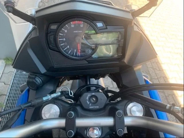 Suzuki V-Strom 650 XT