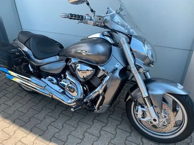 Suzuki VZR 1800