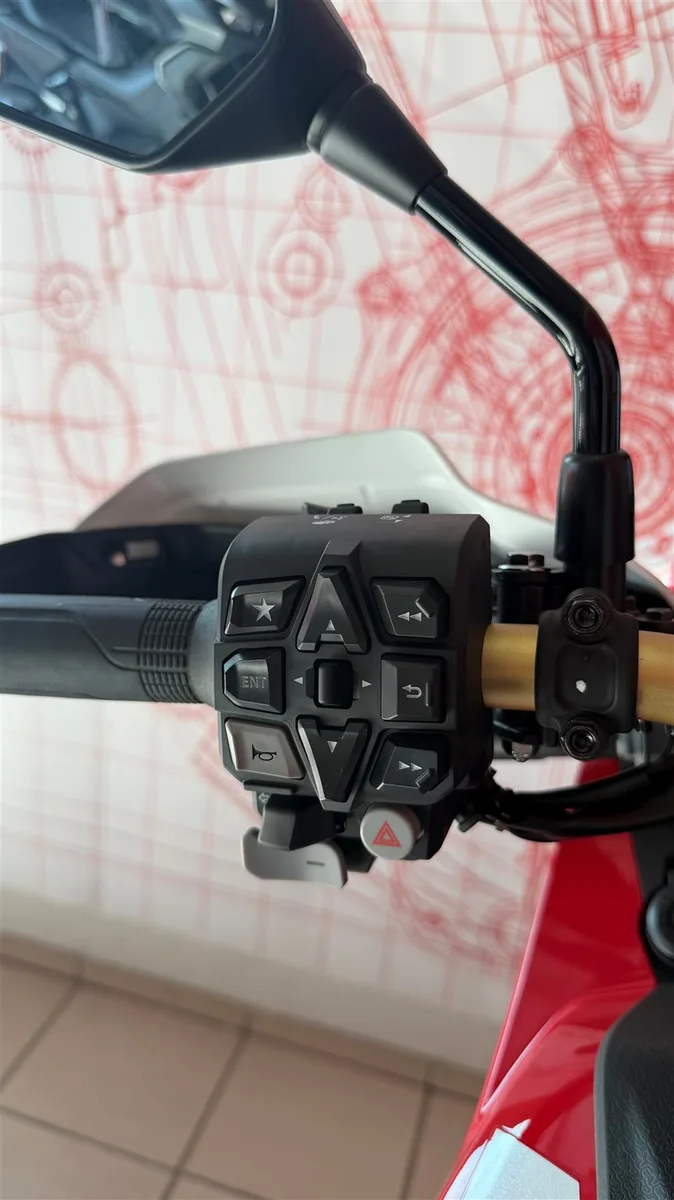 Honda CRF1100L Africa Twin Adventure Sports DCT Vorführfahrzeug