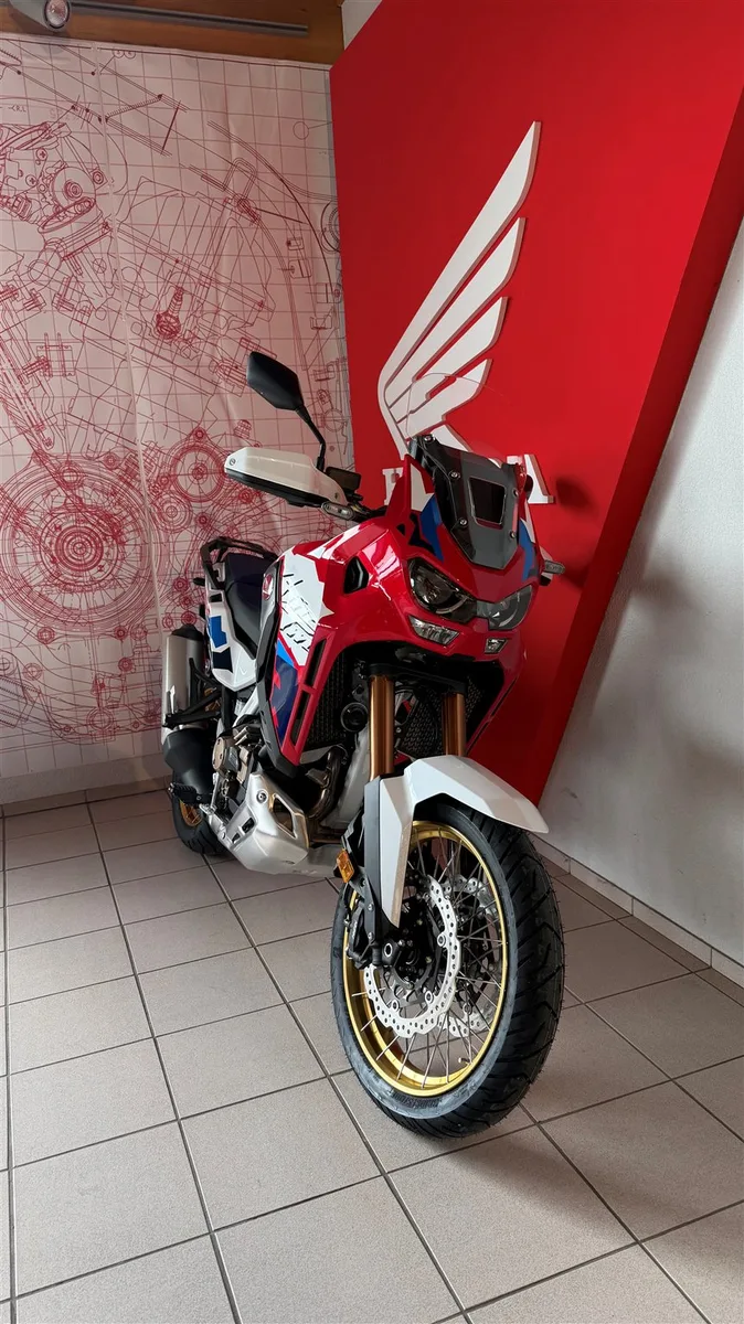 Honda CRF1100L Africa Twin Adventure Sports DCT Vorführfahrzeug