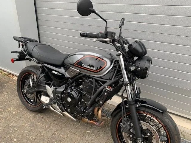Kawasaki Z650 RS