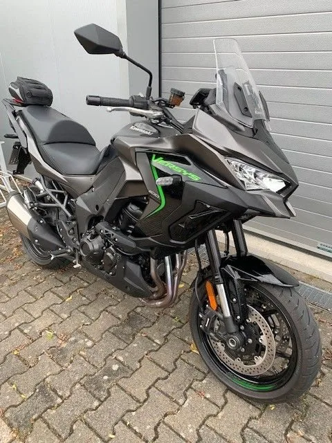 Kawasaki Versys 1100