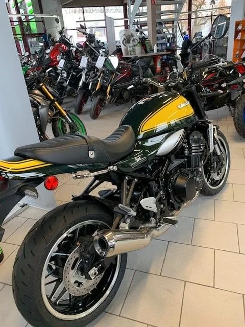 Kawasaki Z900 RS