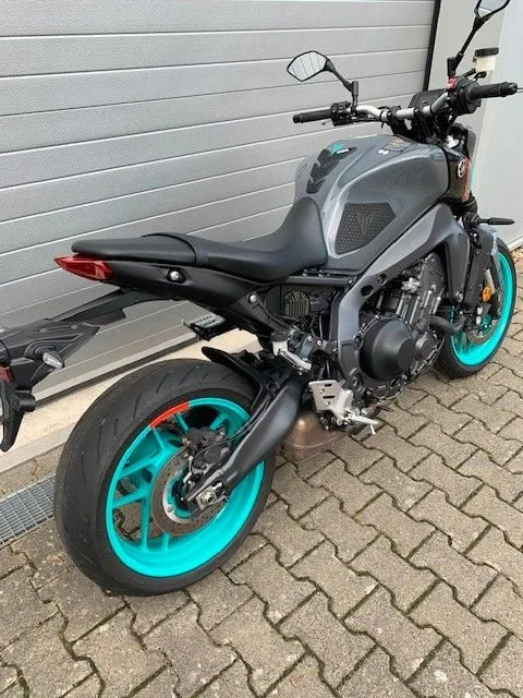 Yamaha MT-09 MT 09
