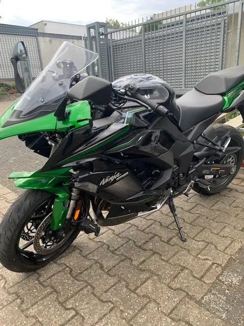 Kawasaki Ninja 1000SX