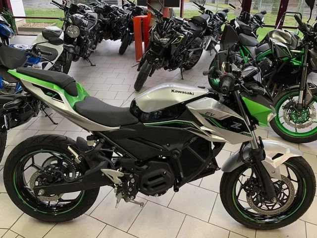 Kawasaki Z e-1
