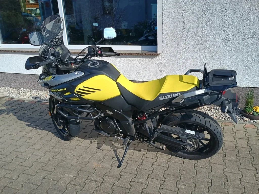 Suzuki V-Strom 1000