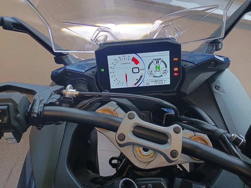 Suzuki GSX-S1000GT
