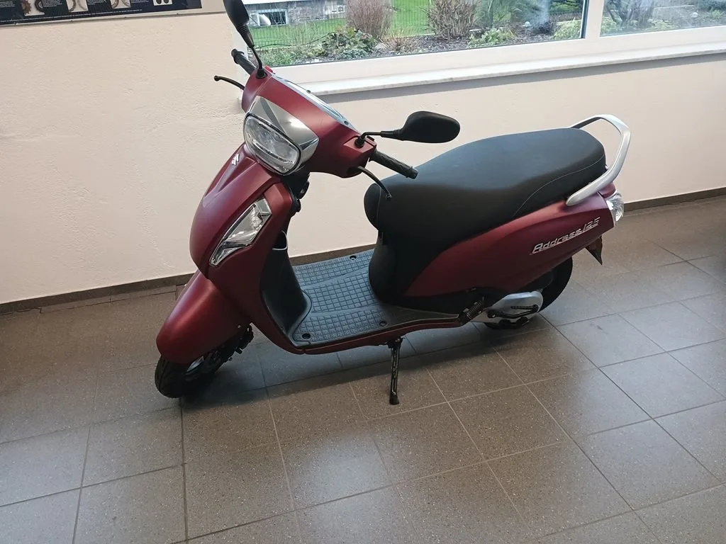 Suzuki Address 125