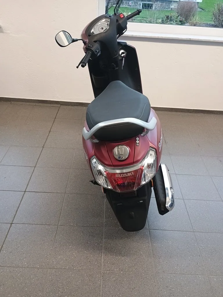 Suzuki Address 125