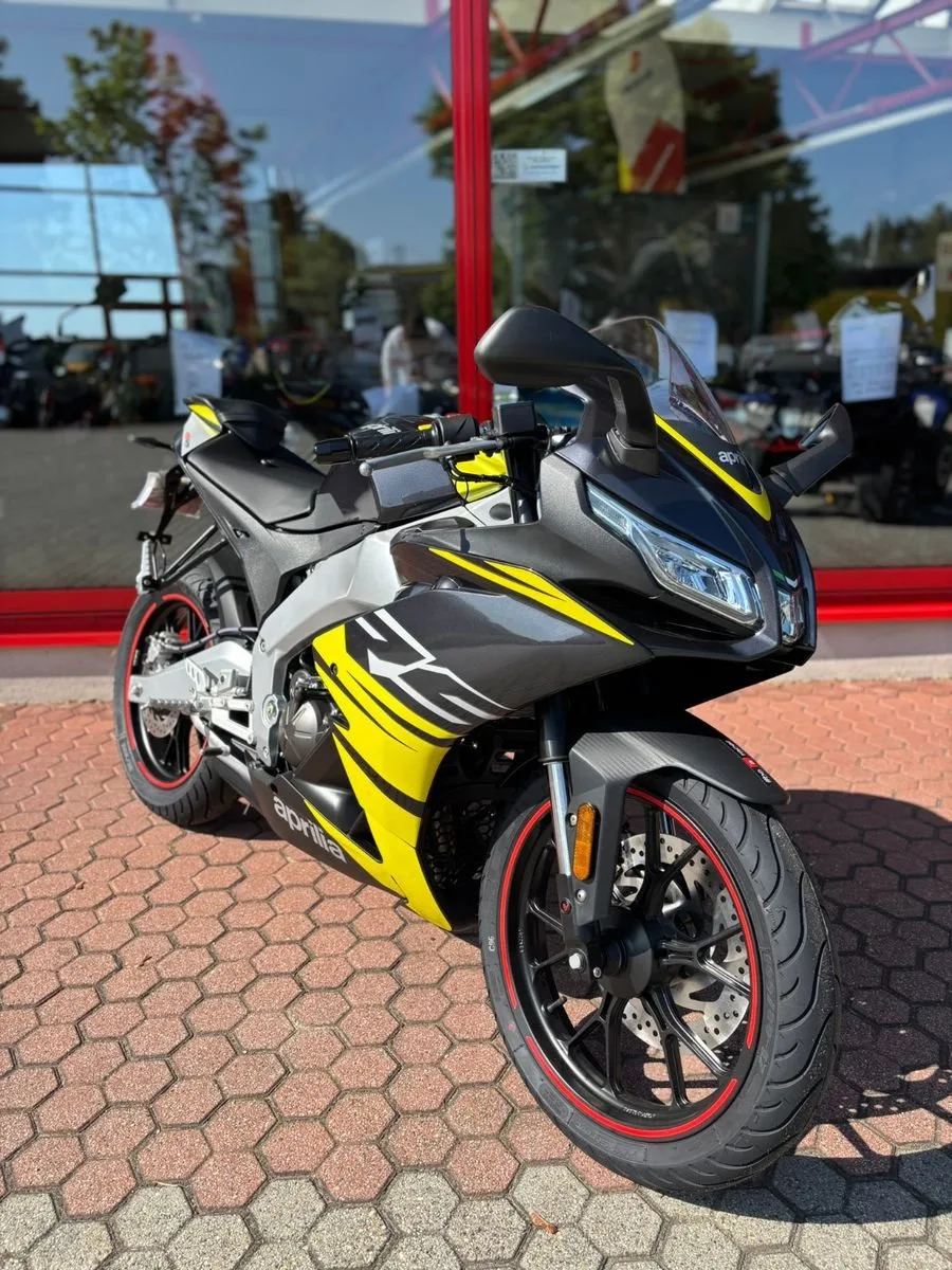 Aprilia RS 125 ABS