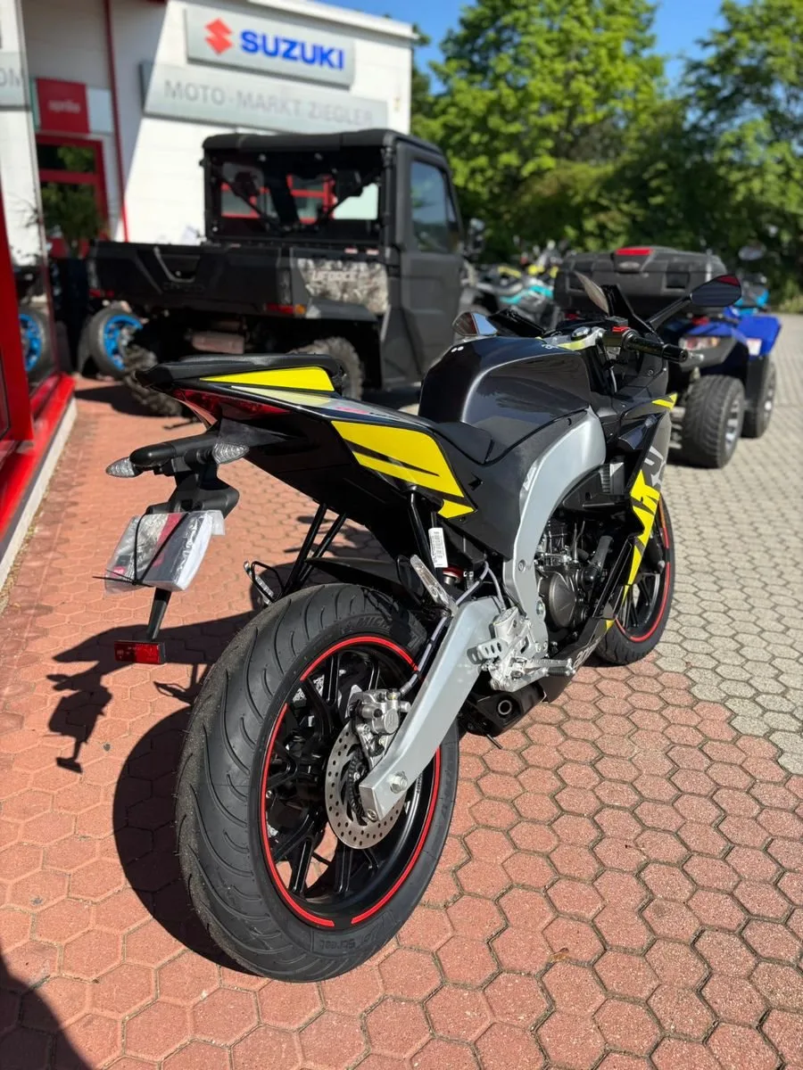 Aprilia RS 125 ABS