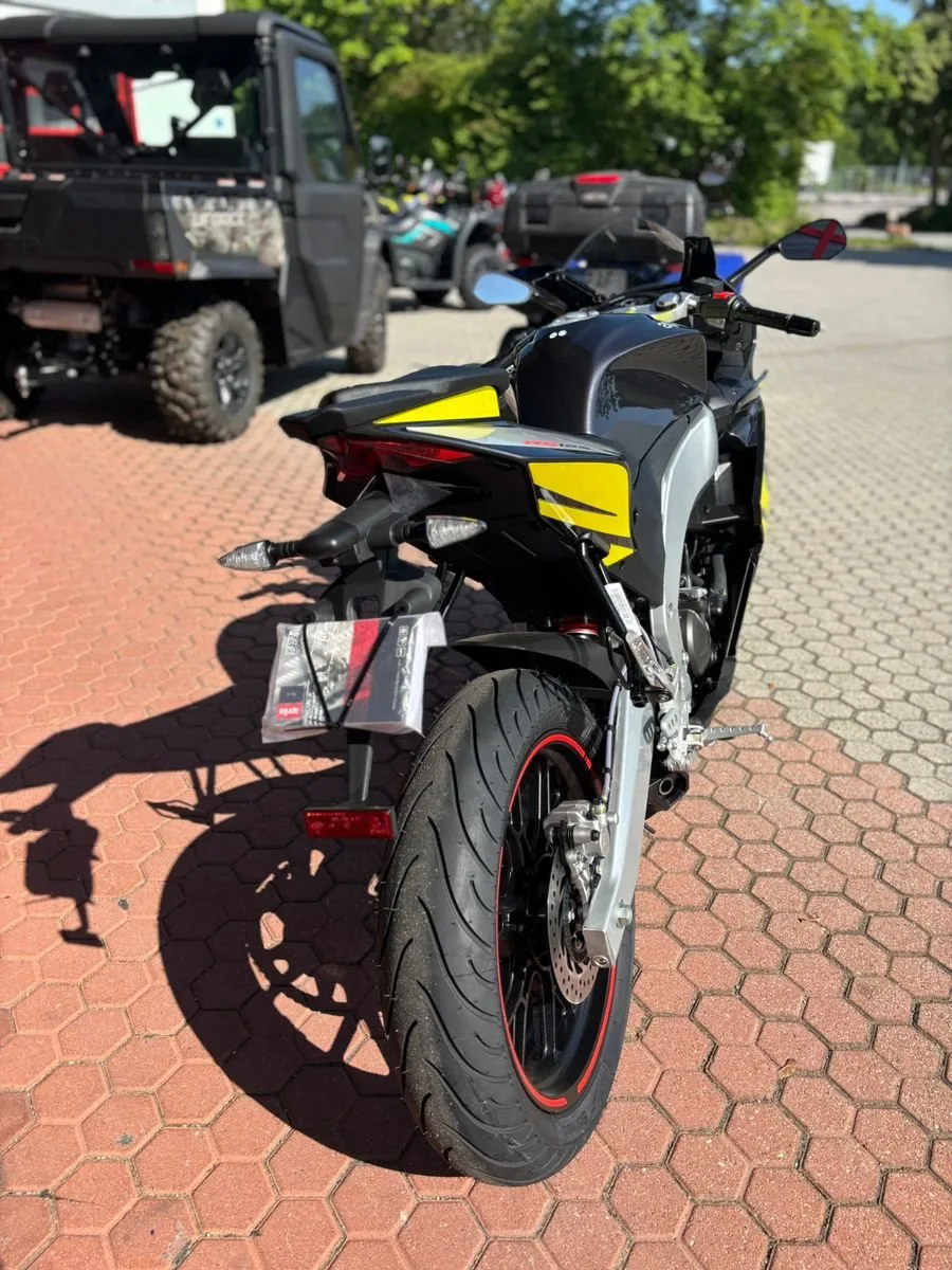 Aprilia RS 125 ABS