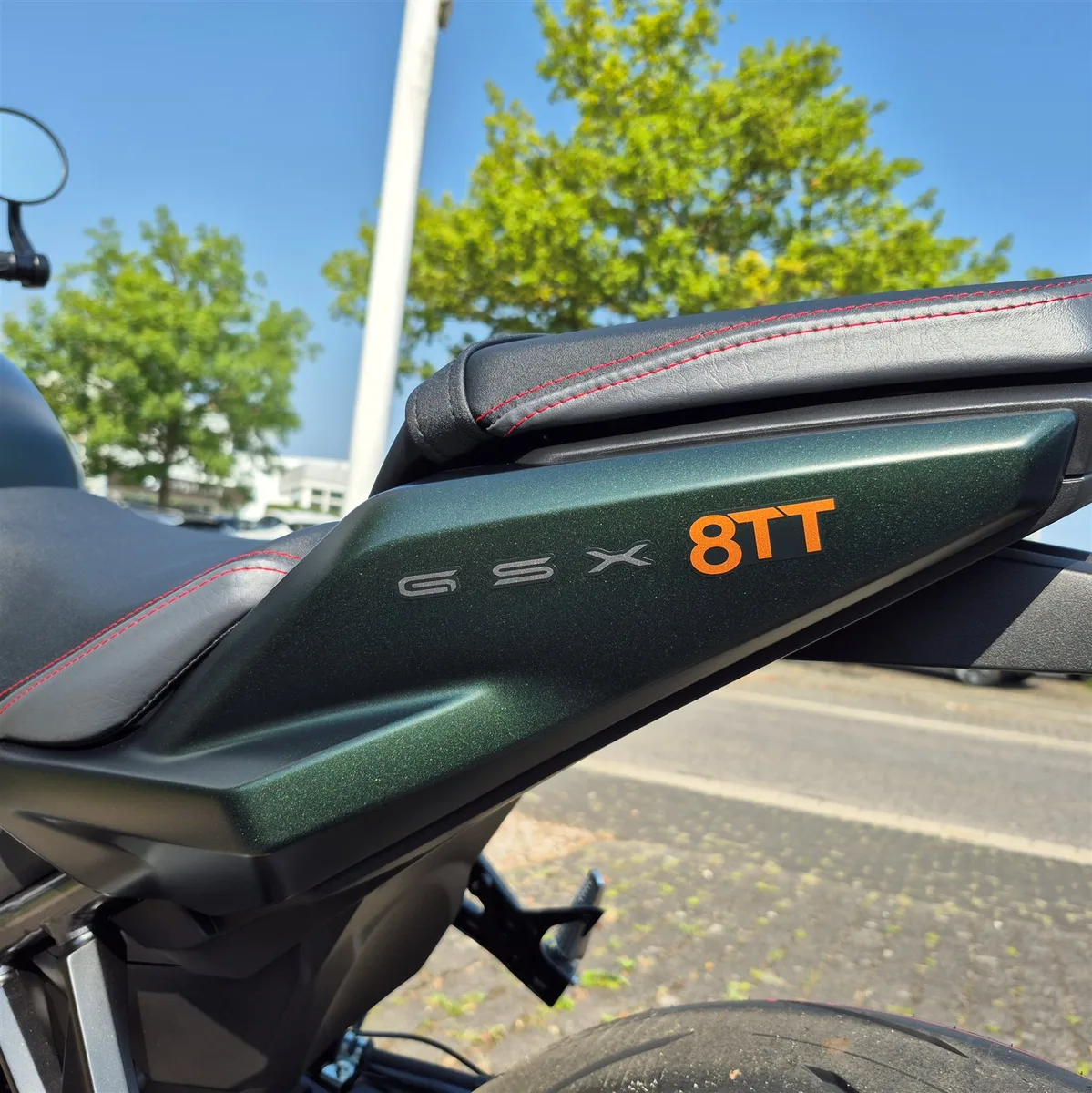 Suzuki GSX-8TT