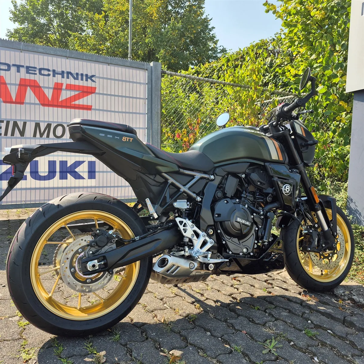 Suzuki GSX-8TT