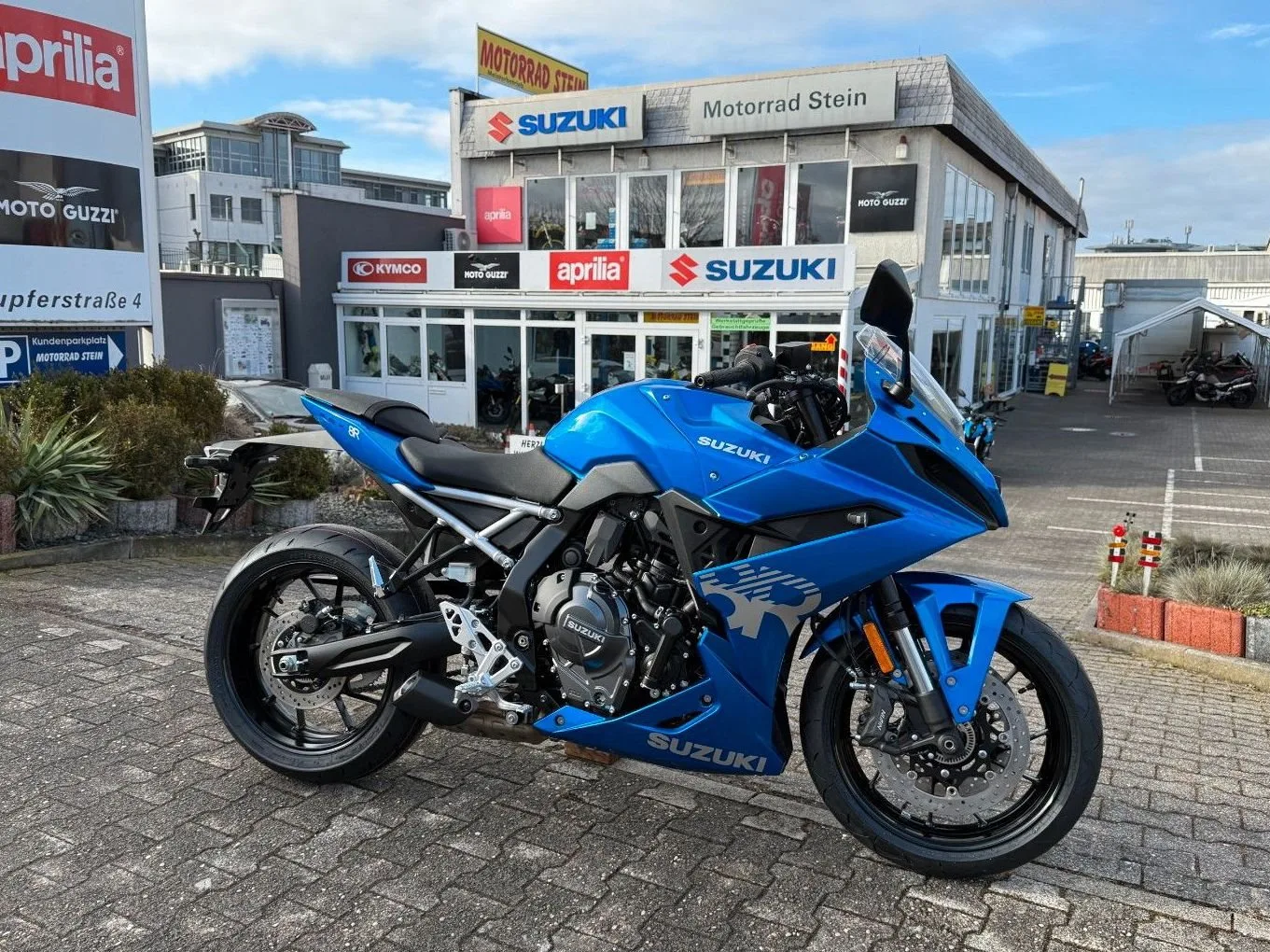 Suzuki GSX-8R