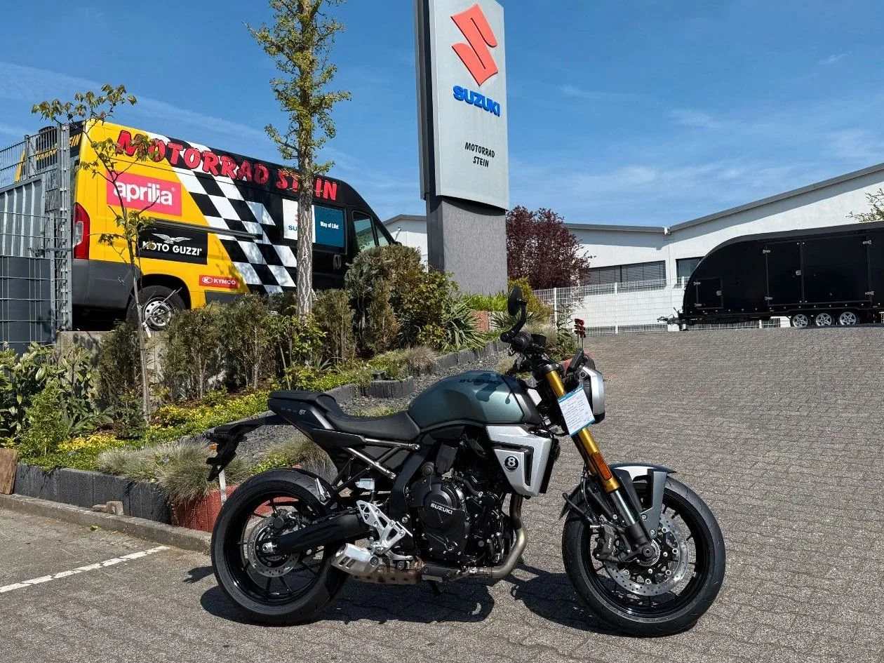 Suzuki GSX-8T