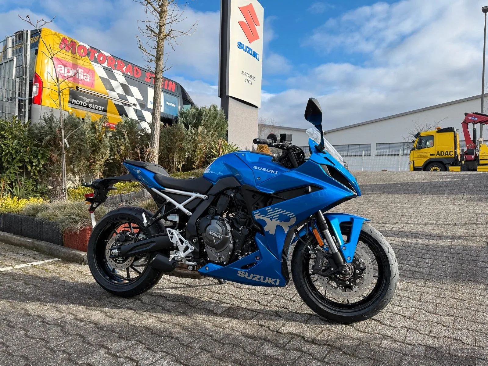 Suzuki GSX-8R
