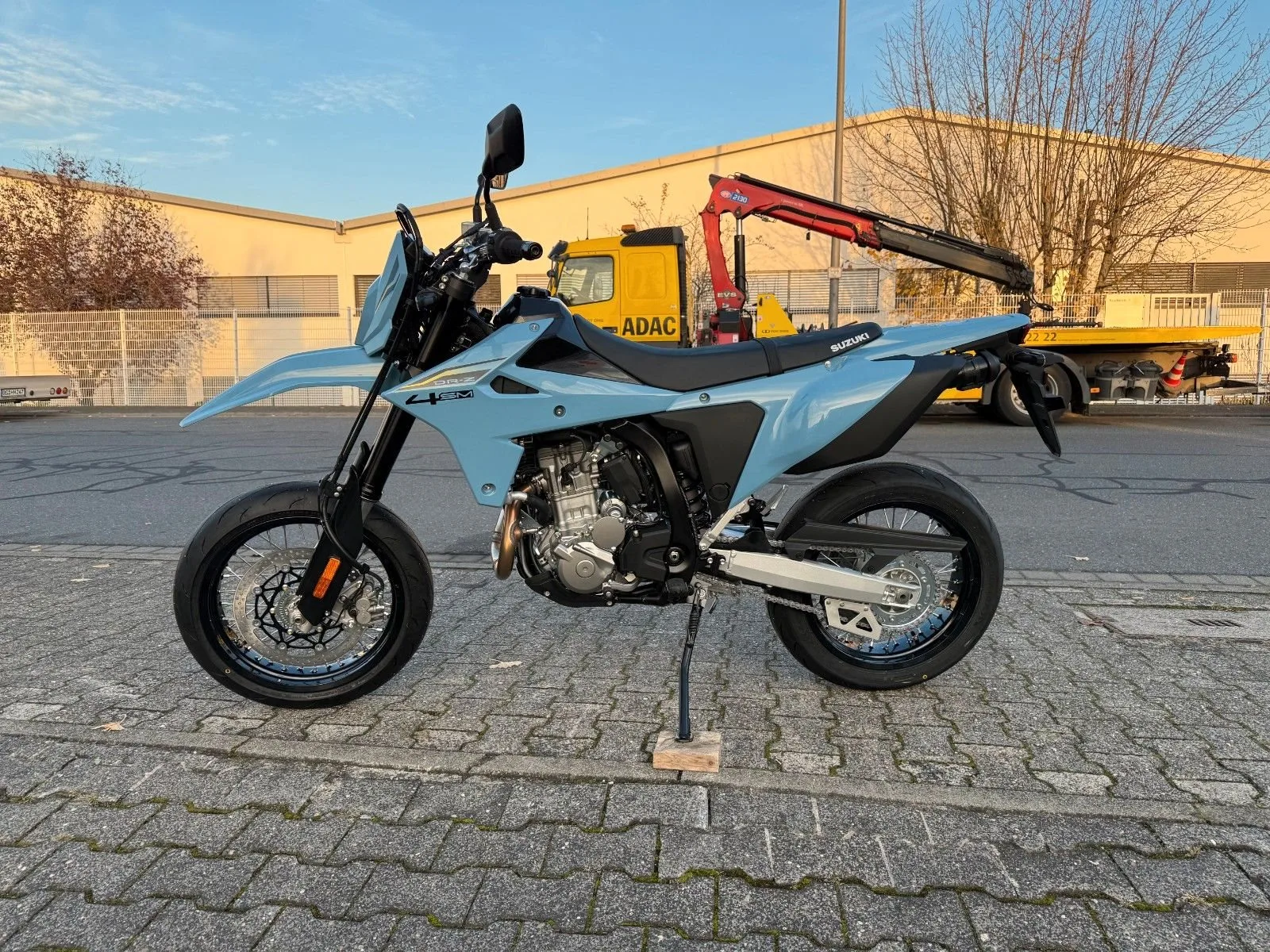Suzuki DR-Z 400 SM