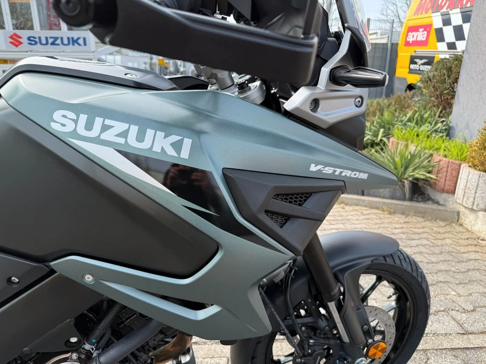 Suzuki V-Strom 1050