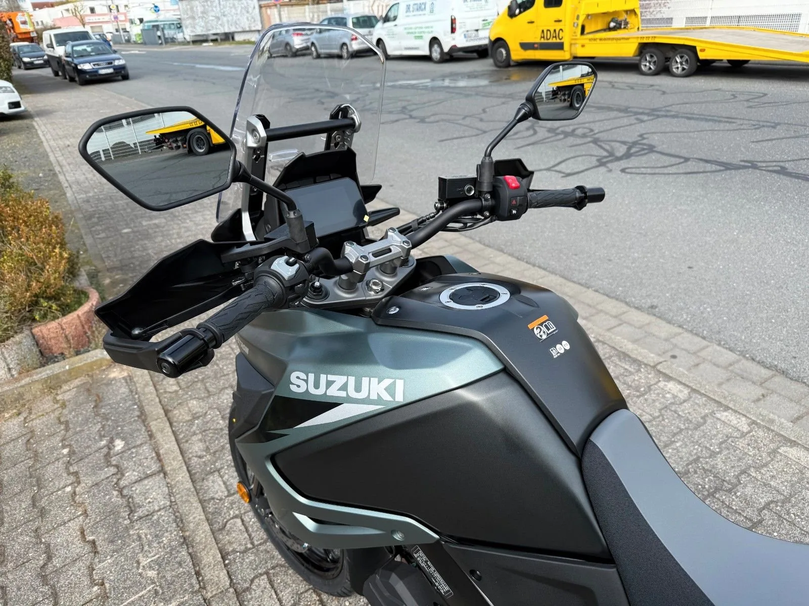 Suzuki V-Strom 1050