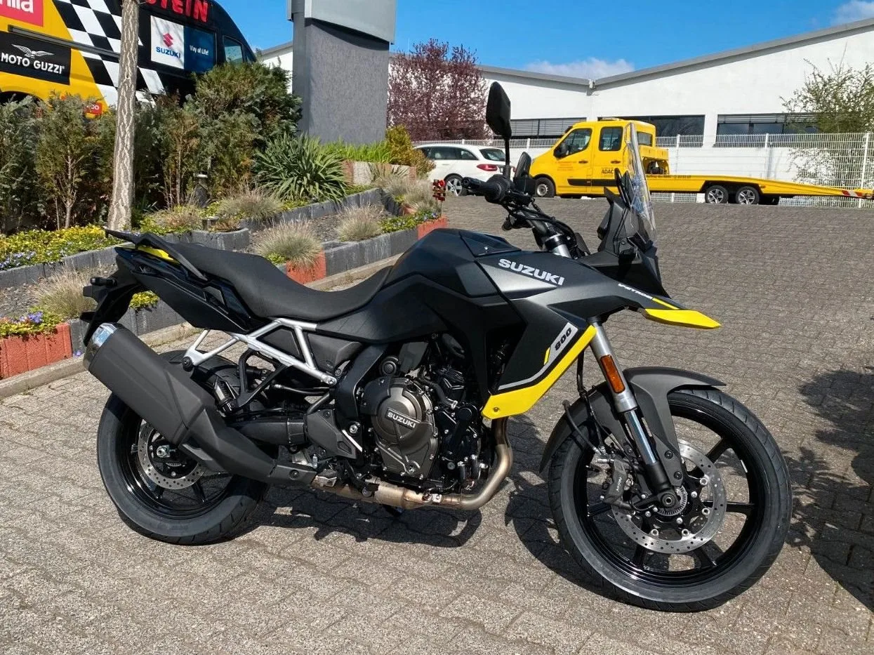 Suzuki V-Strom 800