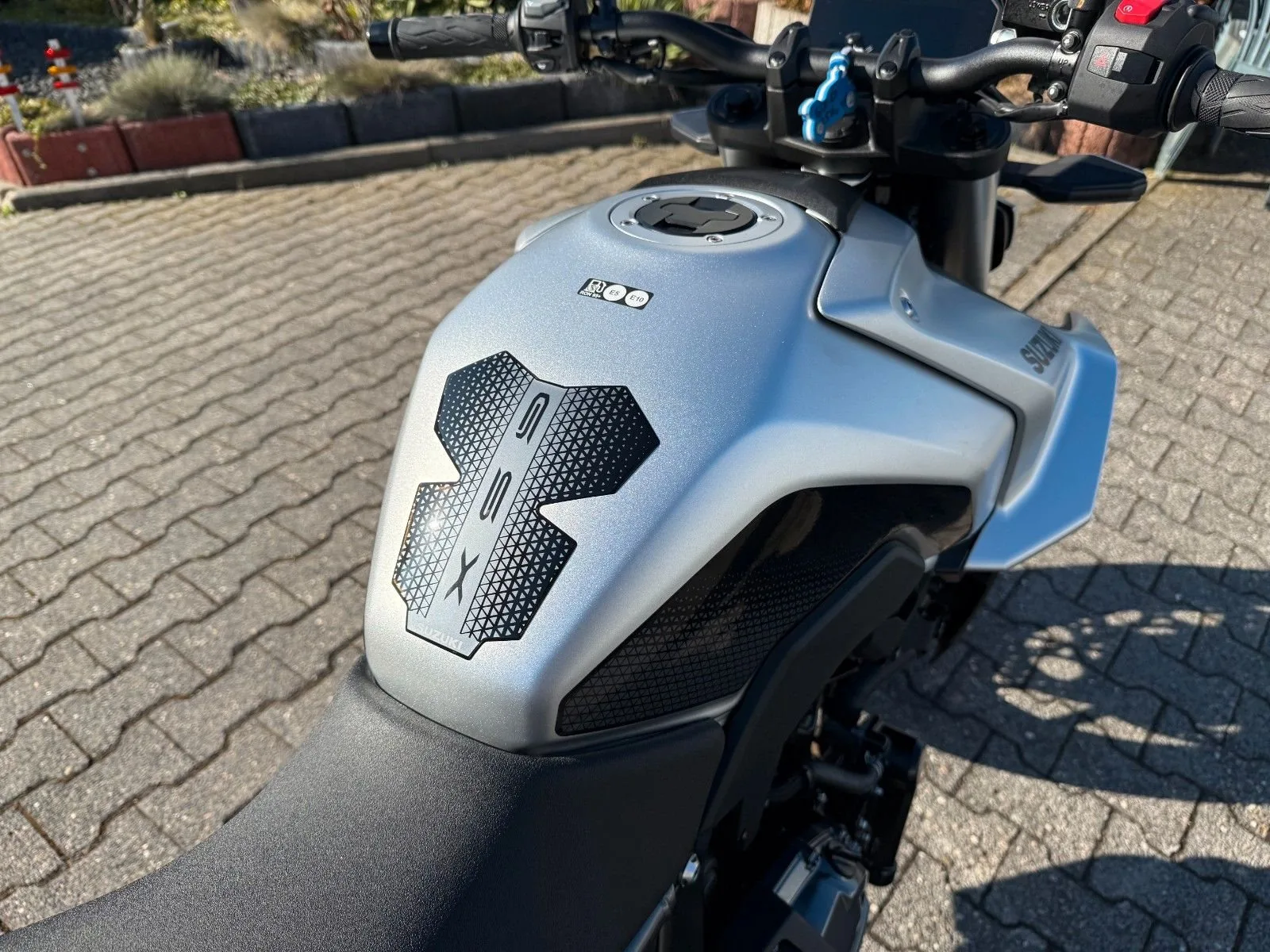 Suzuki GSX-8S