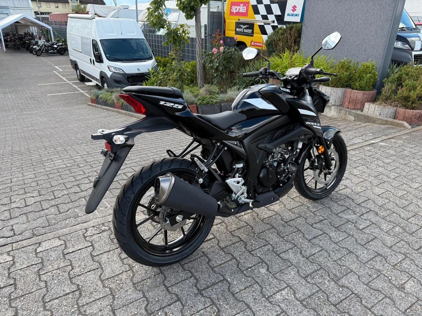Suzuki GSX-S125