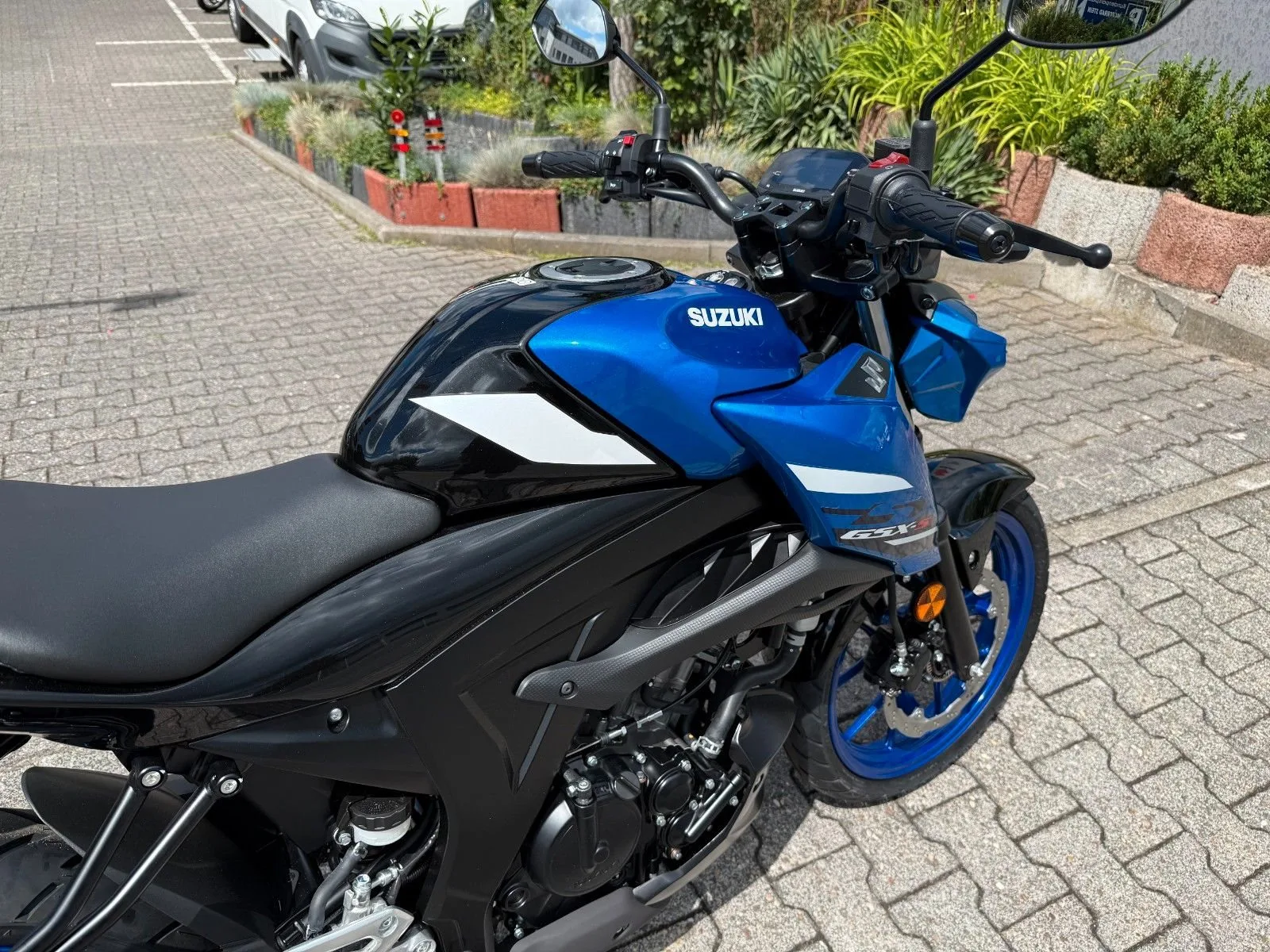 Suzuki GSX-S125