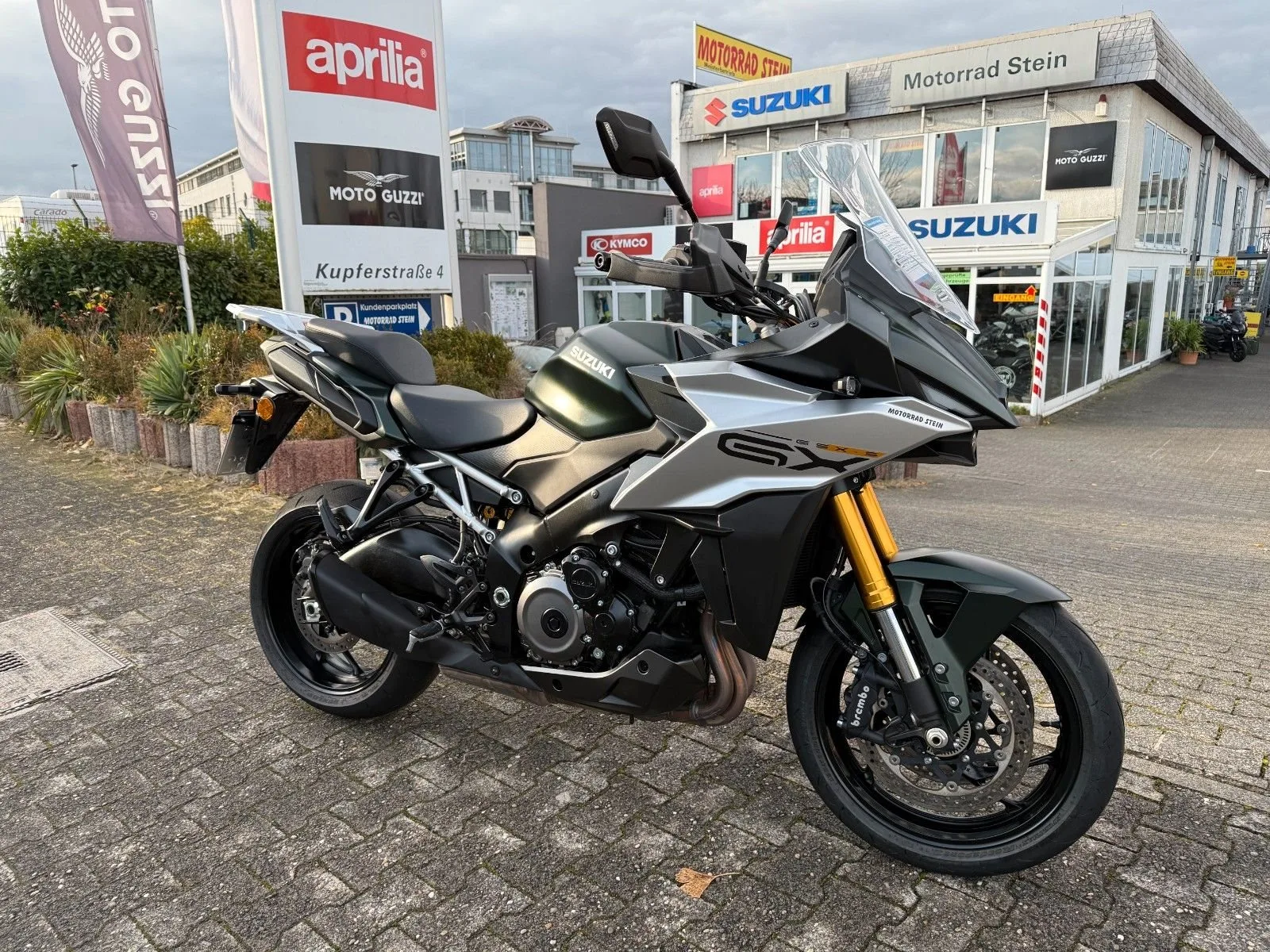 Suzuki GSX-S1000GX