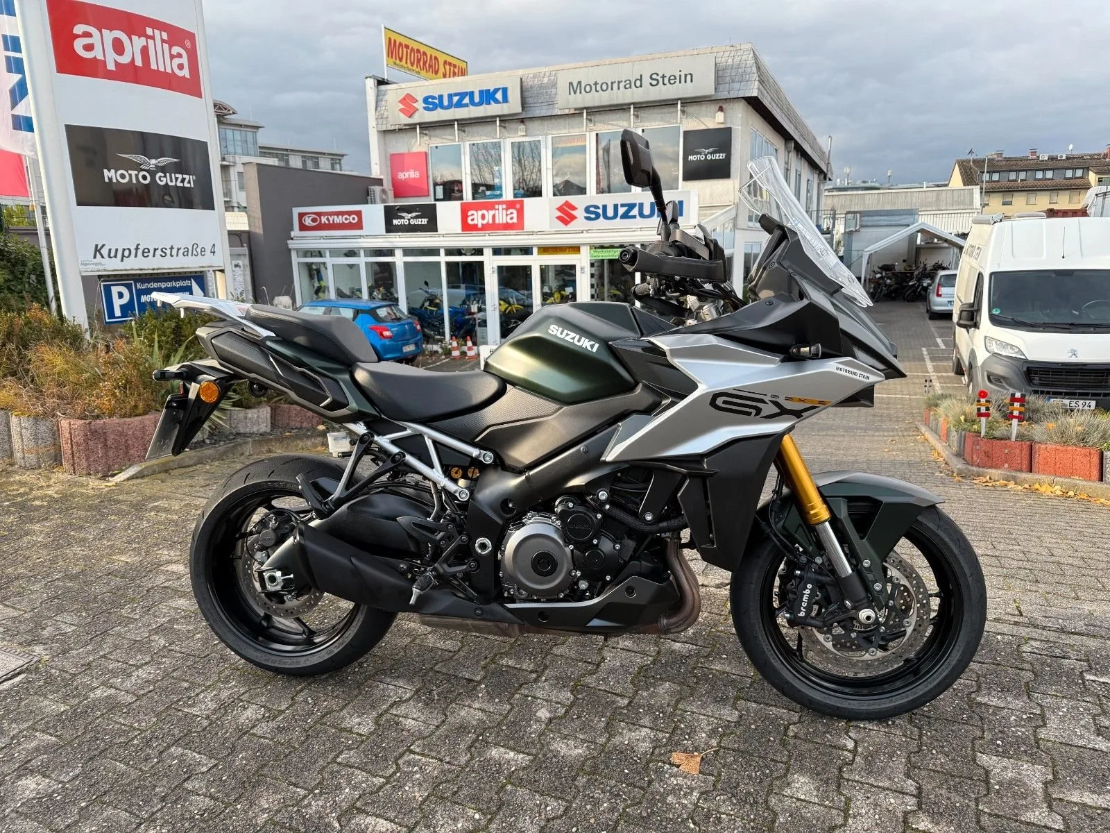 Suzuki GSX-S1000GX