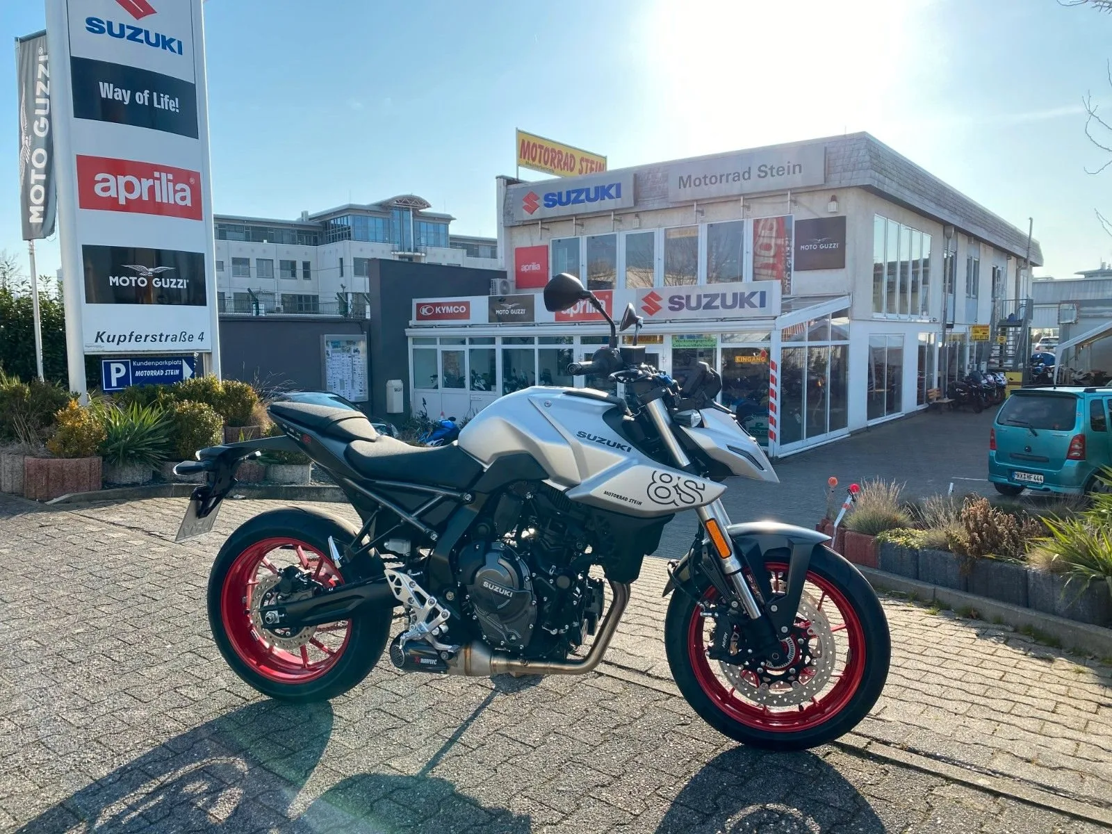 Suzuki GSX-8S