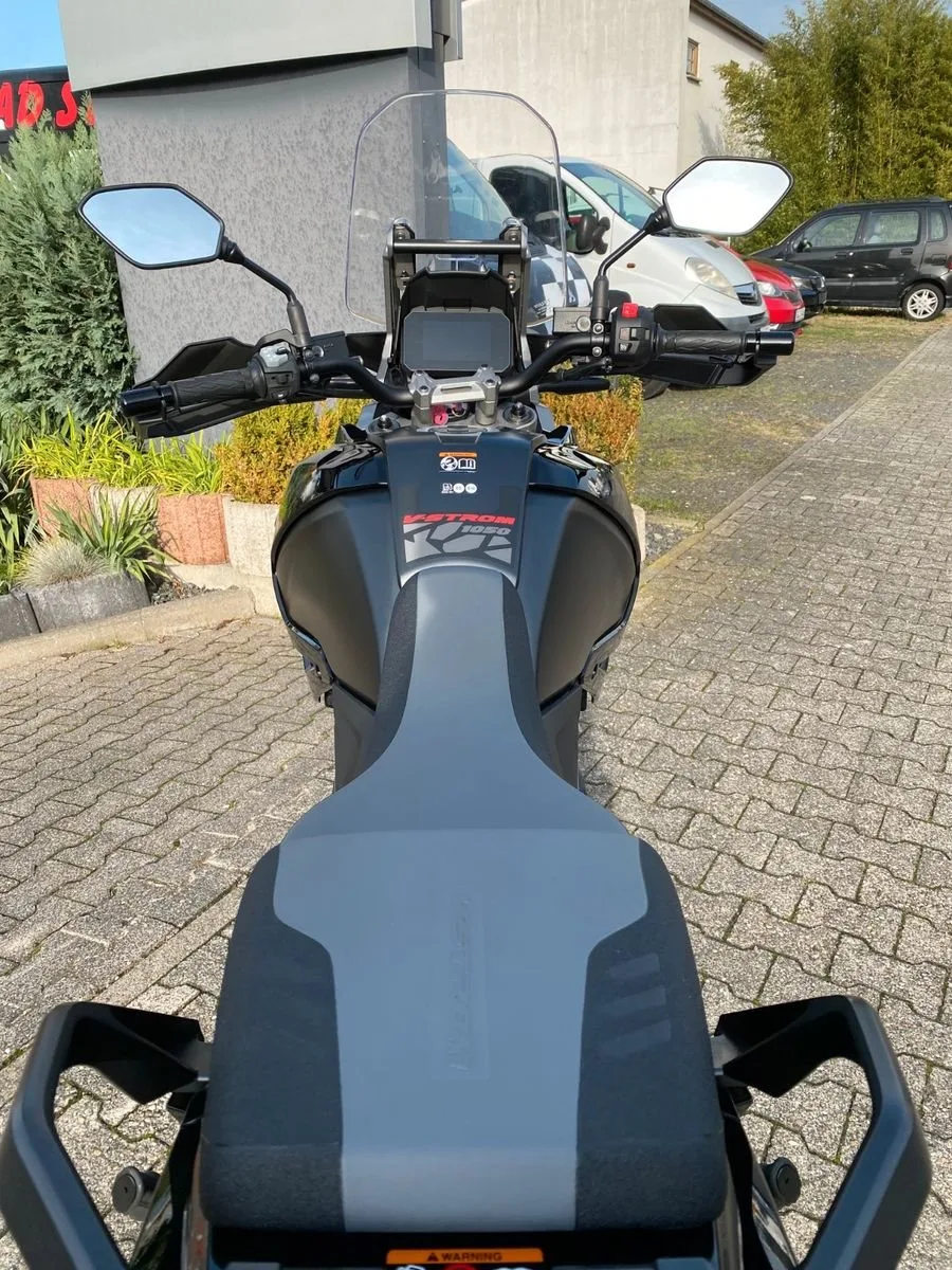 Suzuki V-Strom 1050