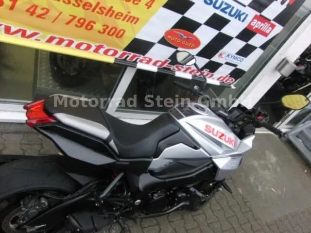 Suzuki Katana