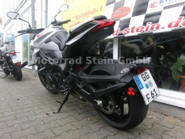 Suzuki Katana