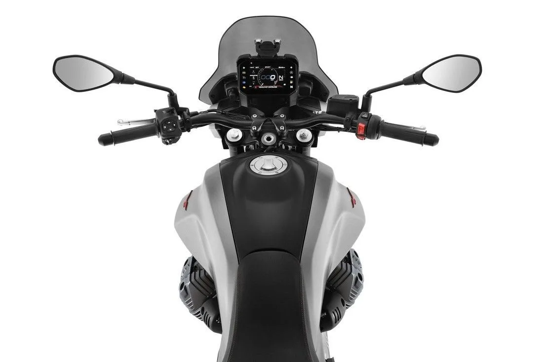 Moto Guzzi V85 Strada