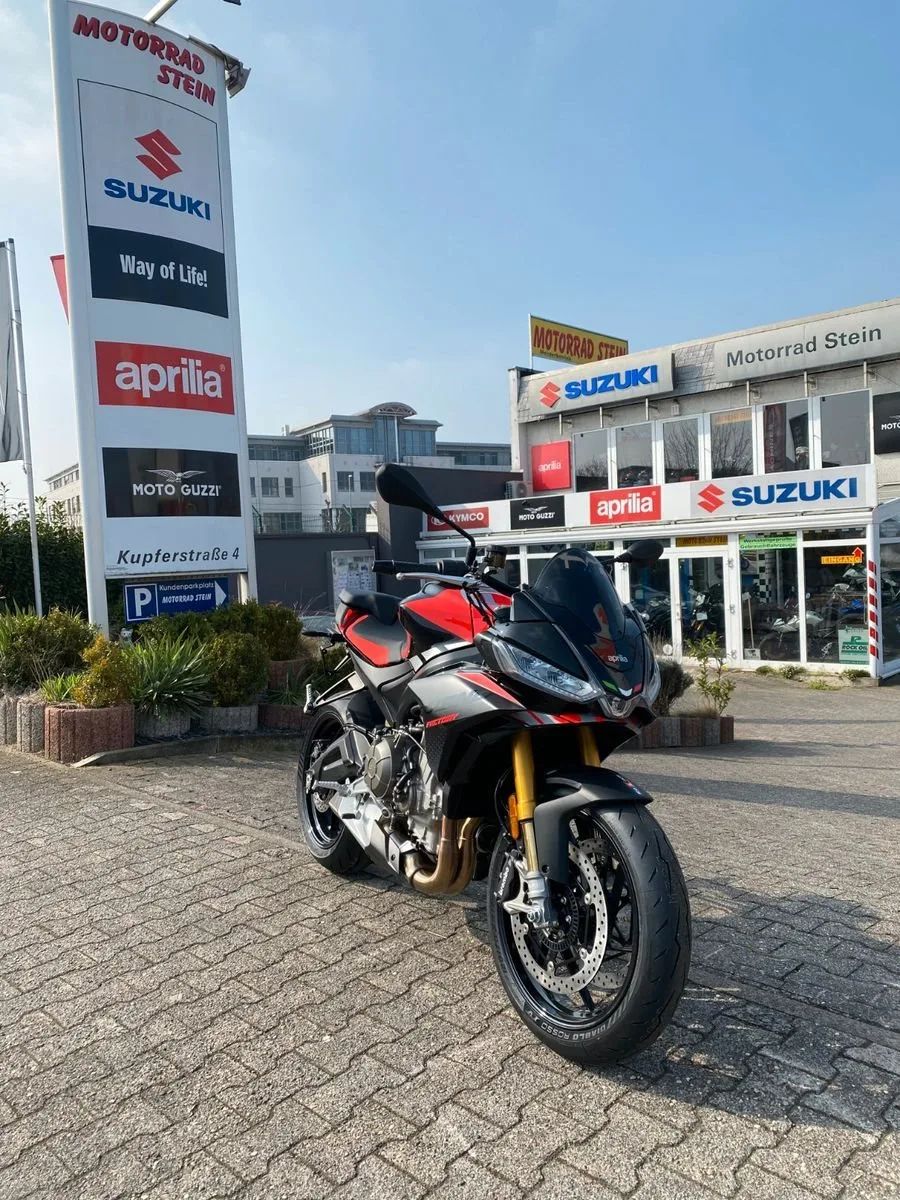 Aprilia Tuono 660 Factory
