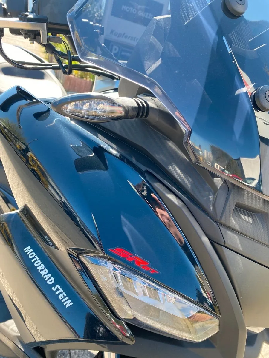 Aprilia SR GT 200
