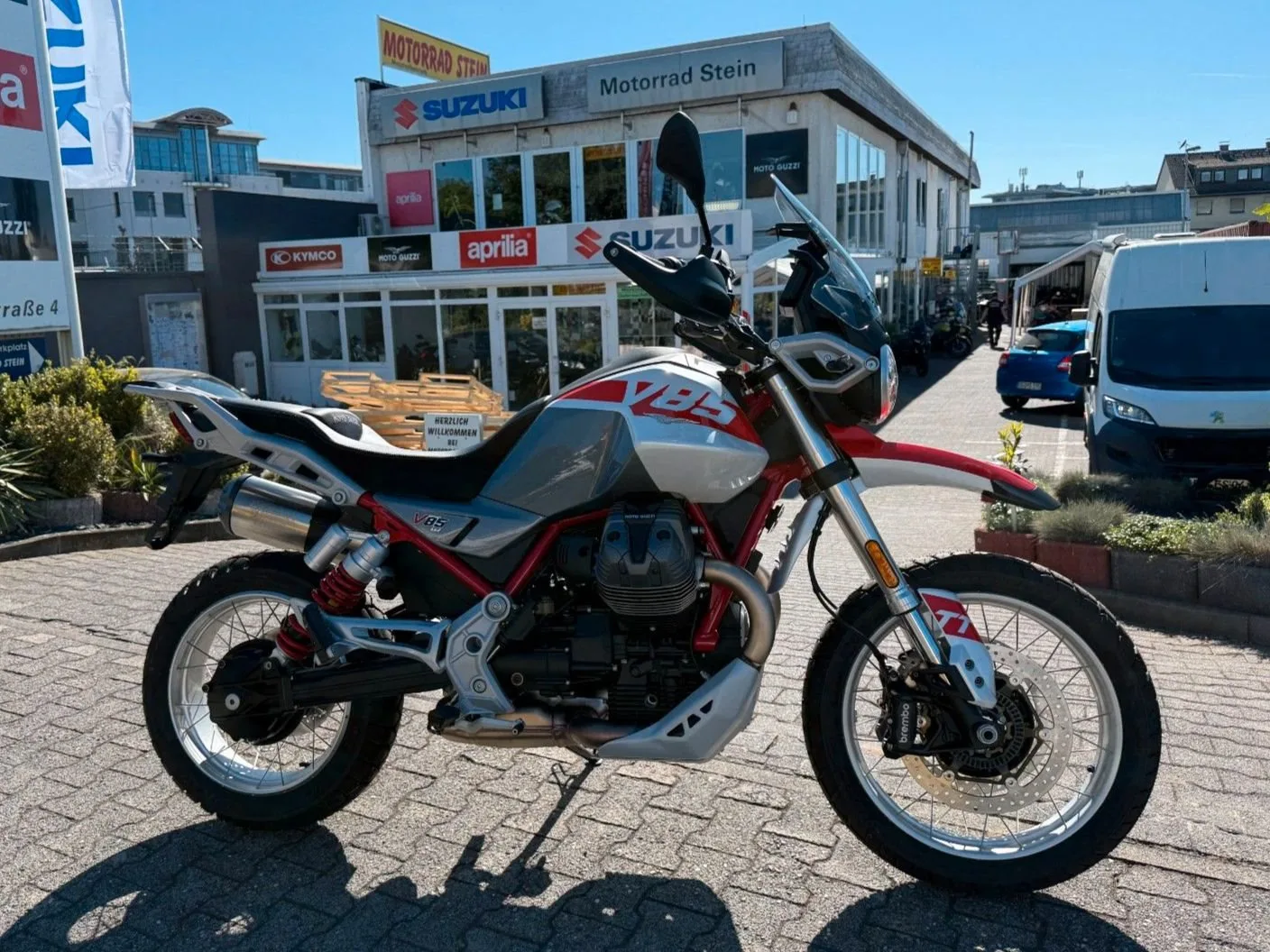 Moto Guzzi V85 TT