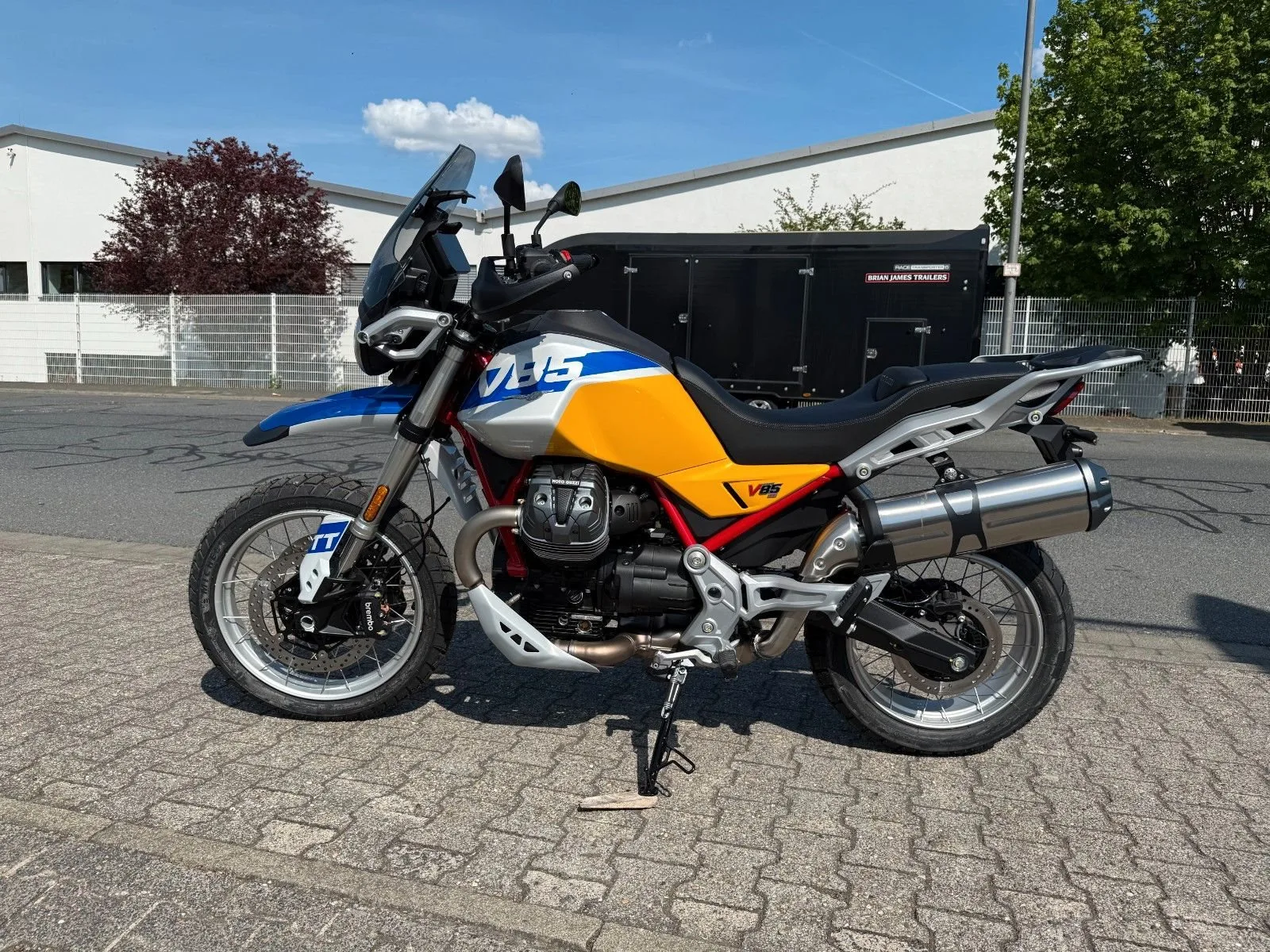 Moto Guzzi V85 TT