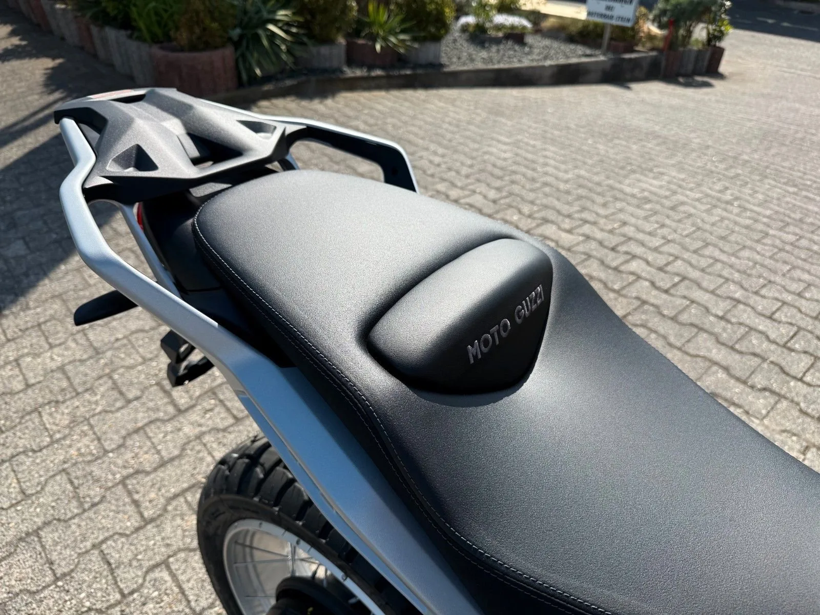 Moto Guzzi V85 TT
