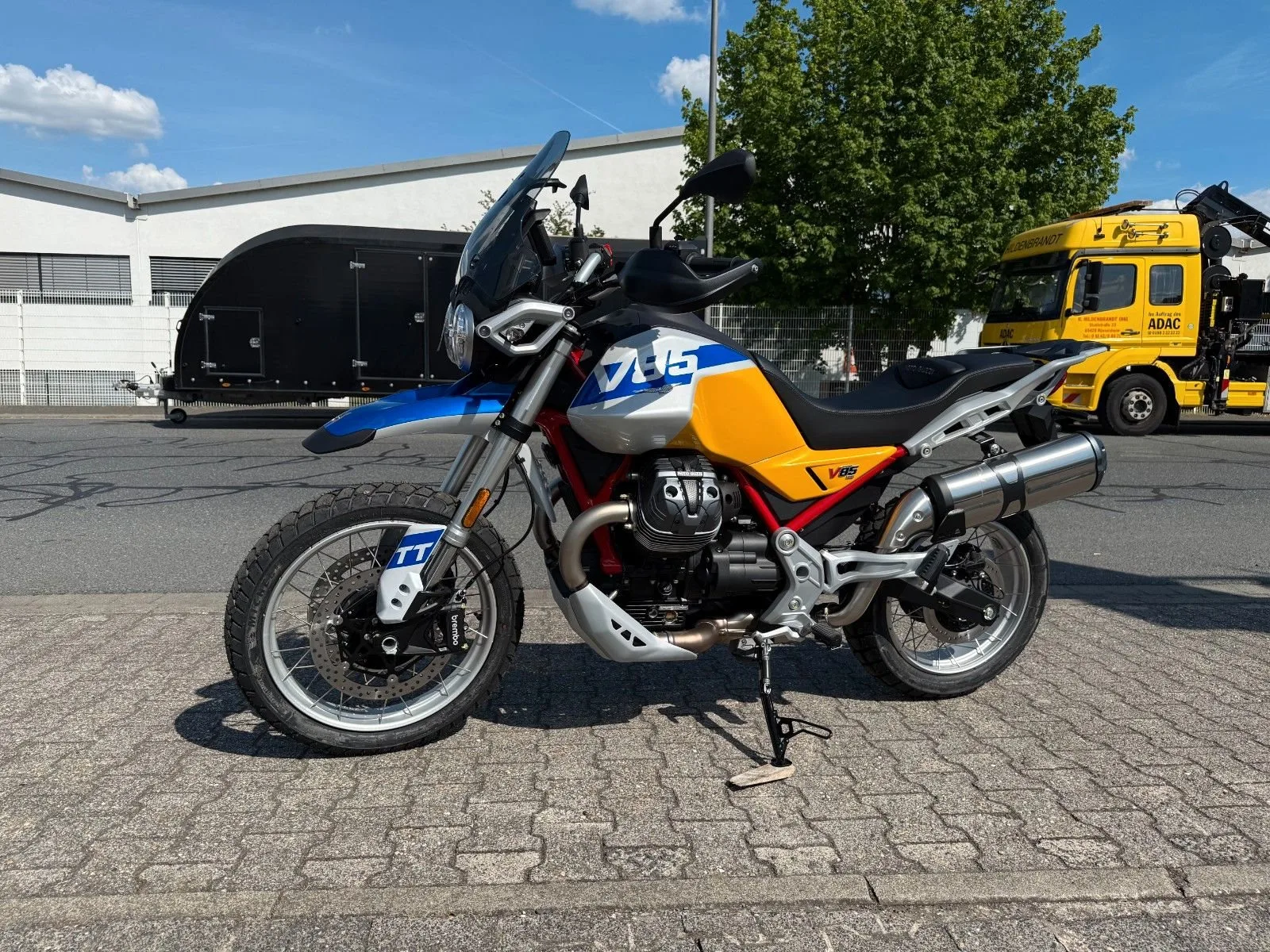 Moto Guzzi V85 TT